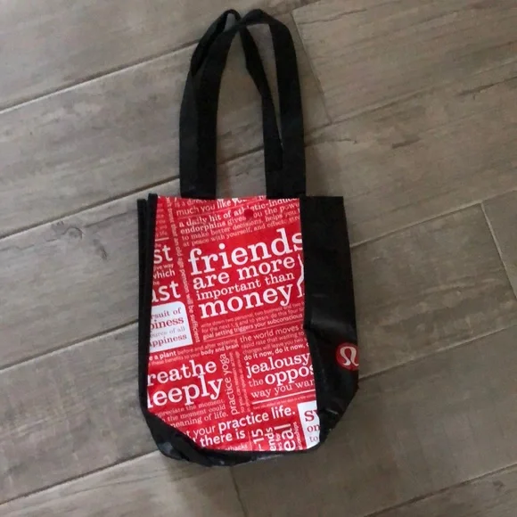 FREE Lululemon Reusable Shopping Tote Bag Small